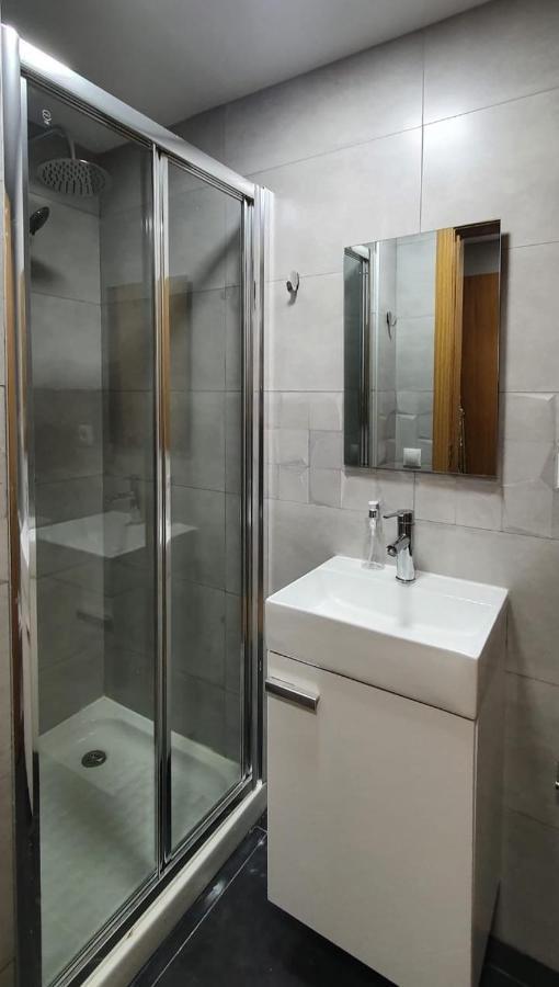 Rooms Suite Planetario Madrid Exterior foto