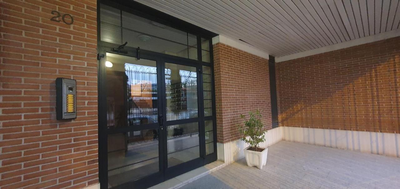 Rooms Suite Planetario Madrid Exterior foto